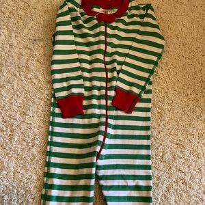 Hanna Andersson size 90 pjs